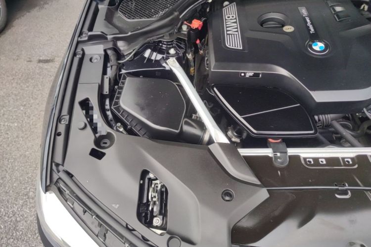 Used BMW 5 Series 2020 525Li M Sport Package Engine Bay Right