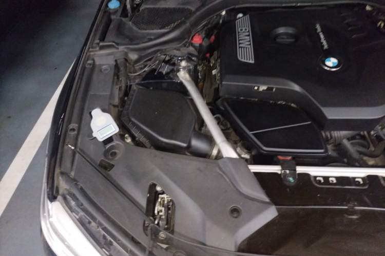 Used BMW 5 Series 2020 530Li Leading Model M Sport Package Engine Bay Right