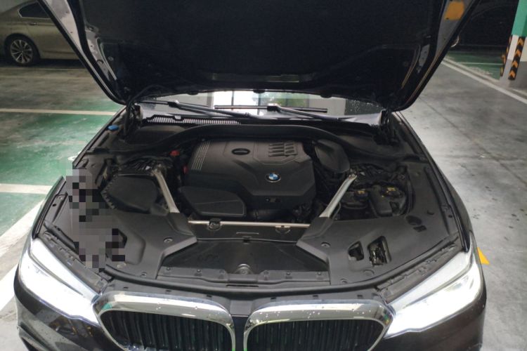 Used BMW 5 Series 2020 530i M Sport Package Engine Bay