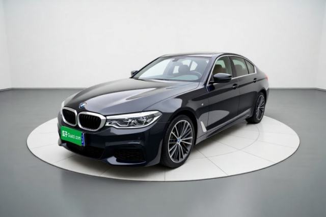 Ojetý BMW 5 Series 2020 530Li Leading Model M Sport Package