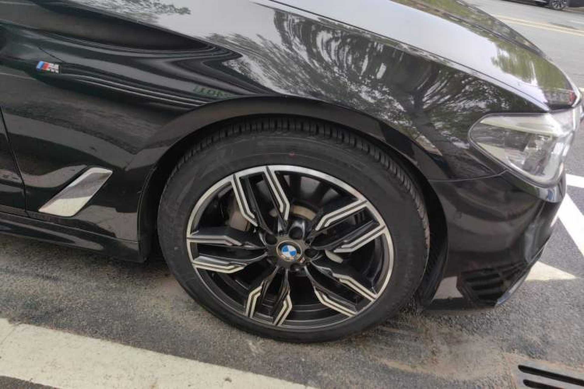 Used BMW 5 Series 2020 530Li Leading Model M Sport Package Exterior 1