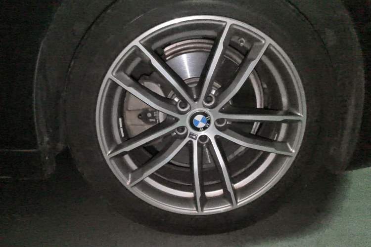 Used BMW 5 Series 2020 525Li M Sport Package Exterior 1