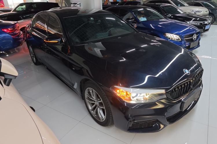 Used BMW 5 Series 2020 525Li M Sport Package Exterior 1