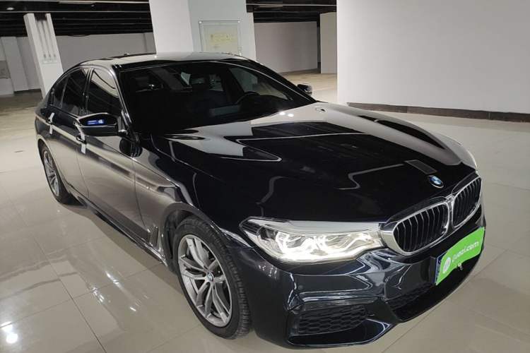 Used BMW 5 Series 2020 525i M Sport Package Exterior 1