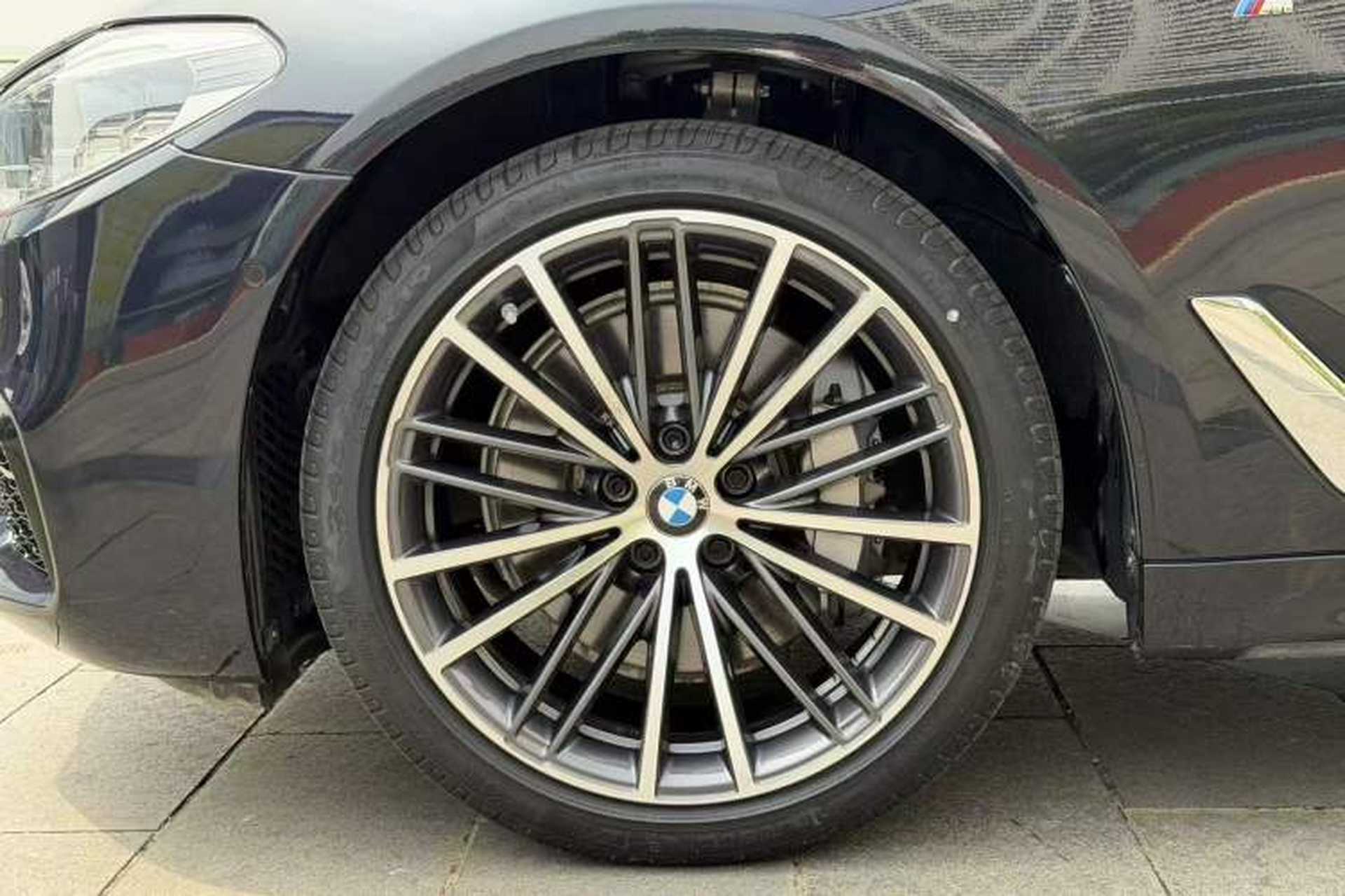 Used BMW 5 Series 2020 530Li Leading Model M Sport Package Exterior 11