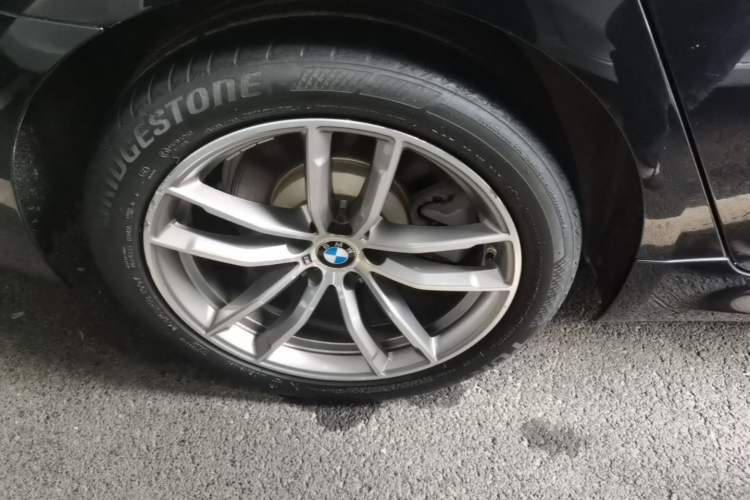 Used BMW 5 Series 2020 525Li M Sport Package Exterior 2