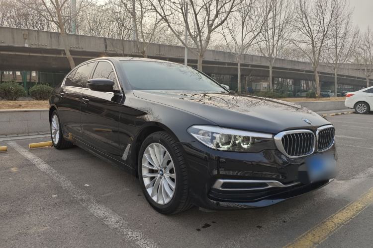 Used BMW 5 Series 2020 525Li Luxury Package Exterior 2