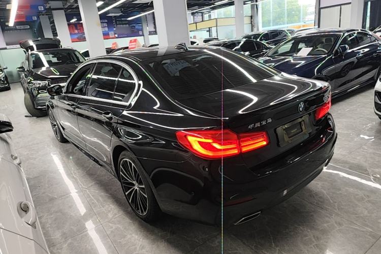 Used BMW 5 Series 2020 530Li Luxury Edition M Sport Package Exterior 2