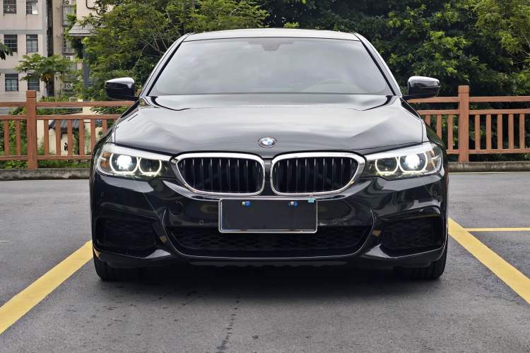 Used BMW 5 Series 2020 525Li M Sport Package Exterior 2
