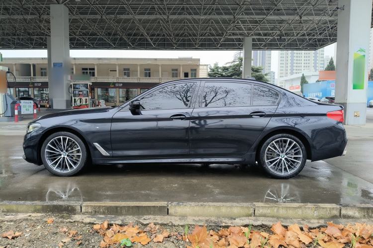 Used BMW 5 Series 2020 530Li Leading Model M Sport Package Exterior 3