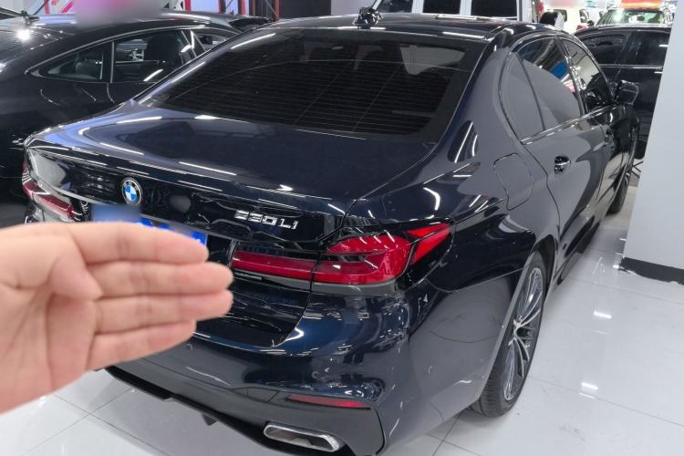 Used BMW 5 Series 2020 530Li Executive M Sport Package Exterior 4