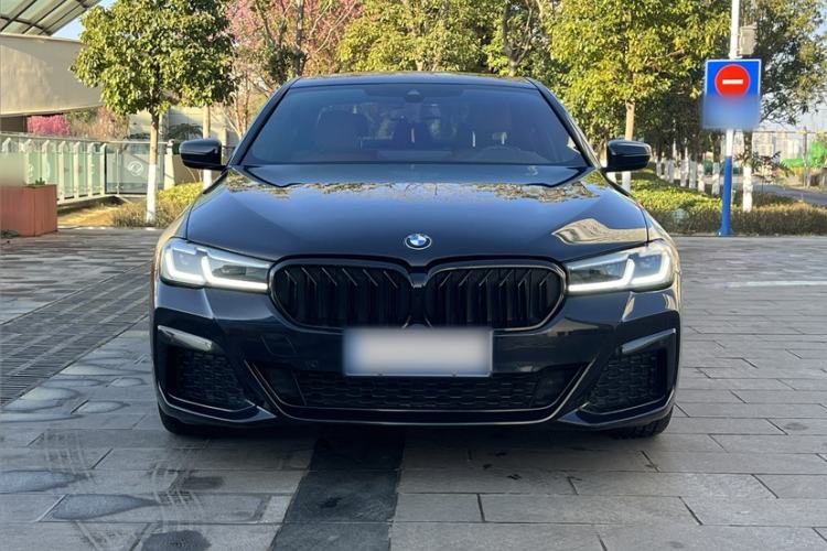 Used BMW 5 Series 2020 525i M Sport Package Exterior 4