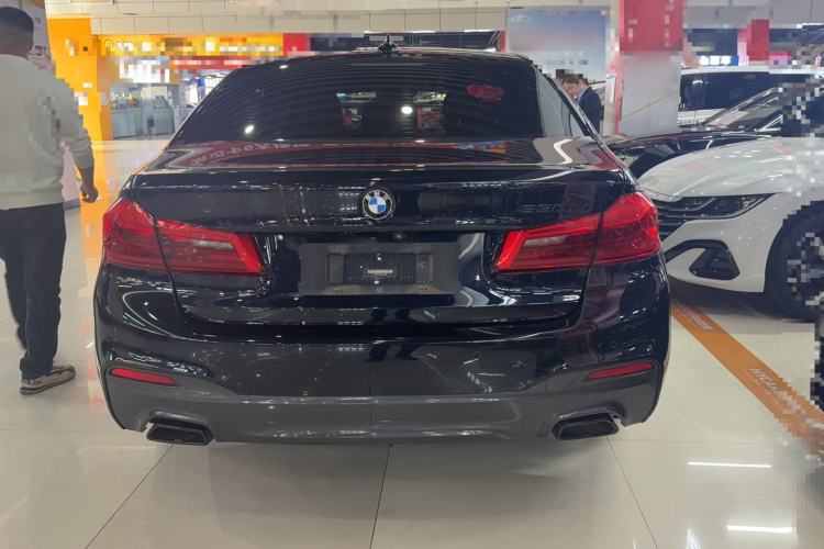 Used BMW 5 Series 2020 530Li Leading Model M Sport Package Exterior 4