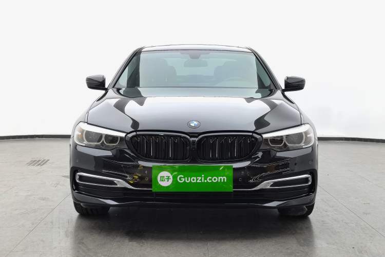 Used BMW 5 Series 2020 525Li Luxury Package Exterior 4