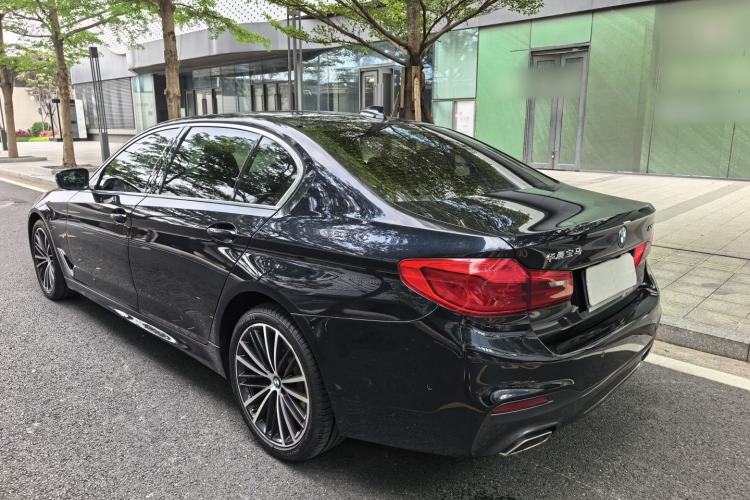 Used BMW 5 Series 2020 530Li Leading Model M Sport Package Exterior 4