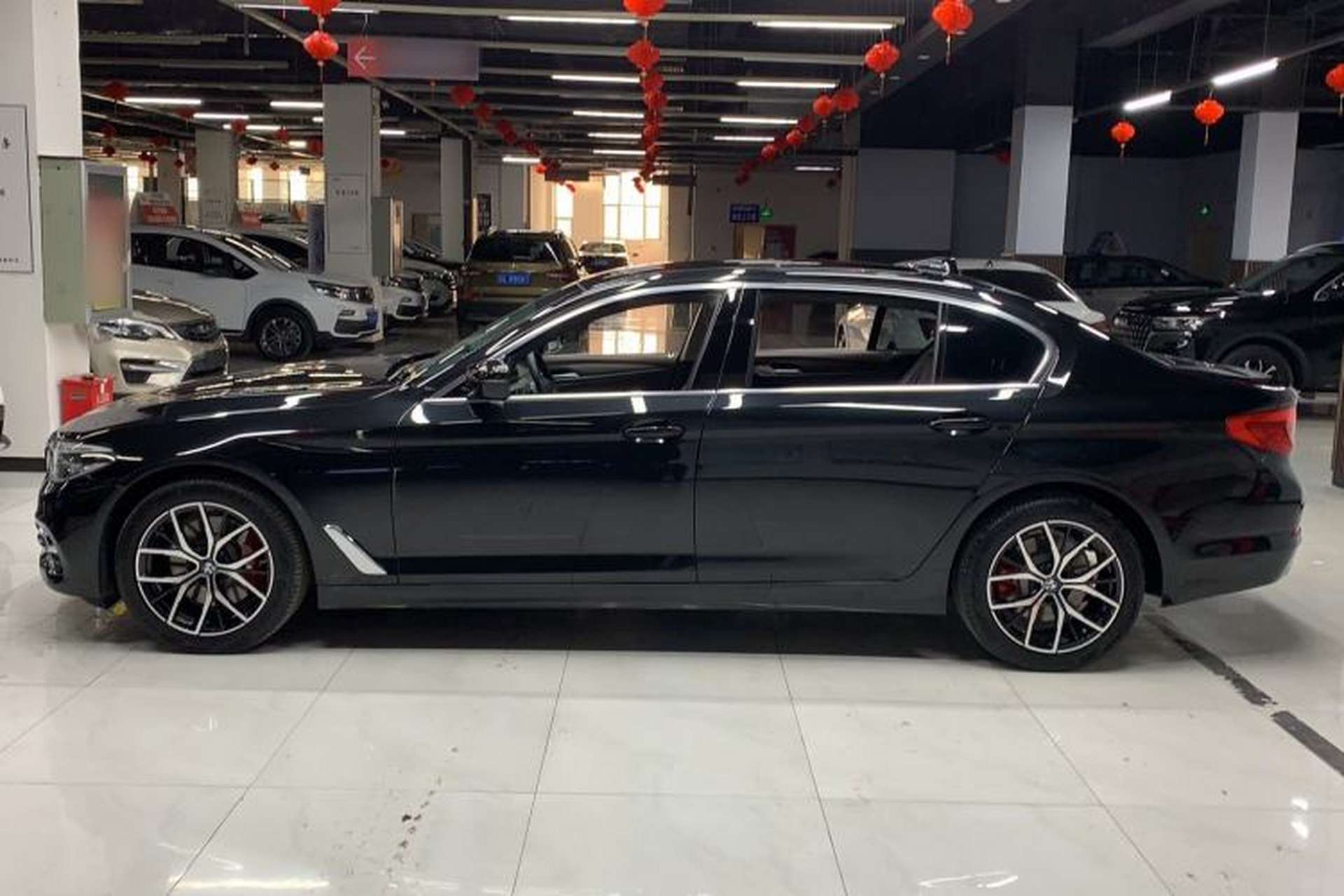 Used BMW 5 Series 2020 530Li xDrive Luxury Package Exterior 5