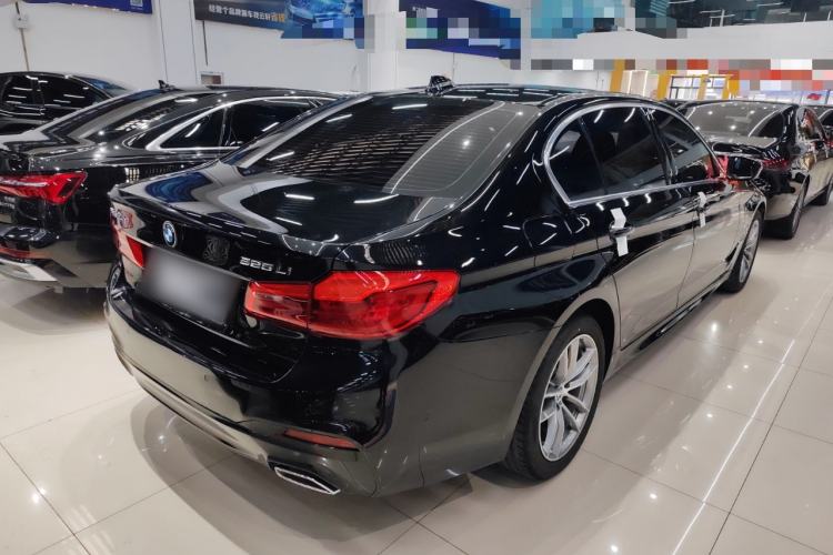Used BMW 5 Series 2020 525Li M Sport Package Exterior 5