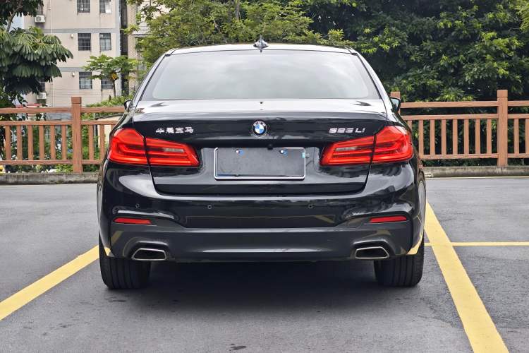 Used BMW 5 Series 2020 525Li M Sport Package Exterior 5