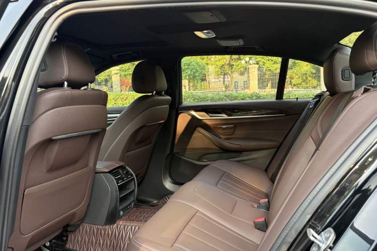Used BMW 5 Series 2020 525Li M Sport Package Exterior 7
