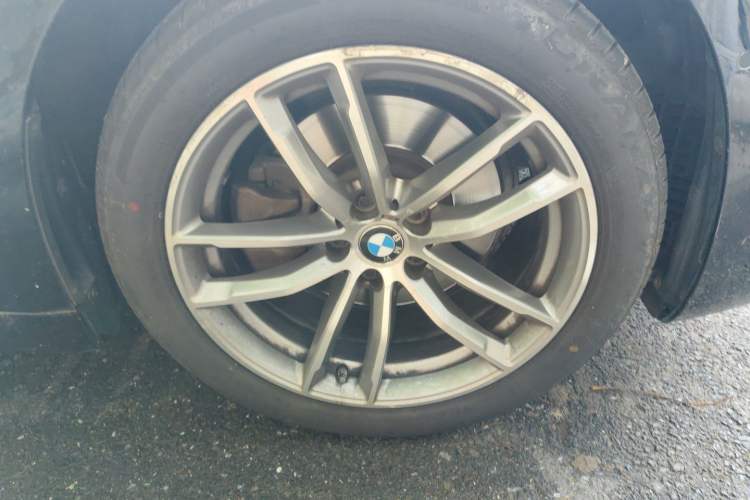 Used BMW 5 Series 2020 525Li M Sport Package Exterior 7
