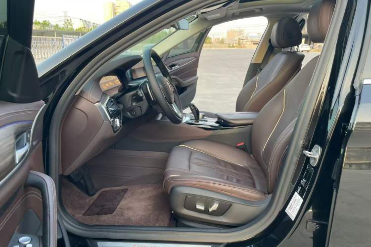 Used BMW 5 Series 2020 530Li Leading Edition Luxury Package Exterior 7
