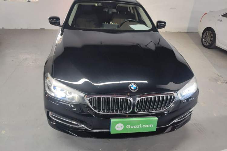 Used BMW 5 Series 2020 525Li Luxury Package Front