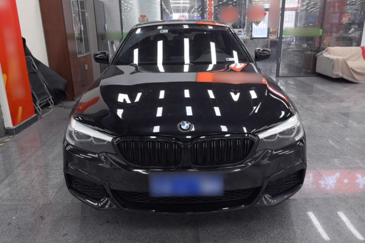 Used BMW 5 Series 2020 525Li M Sport Package Front