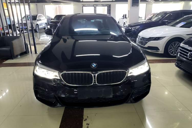 Used BMW 5 Series 2020 530Li Luxury Edition M Sport Package Front