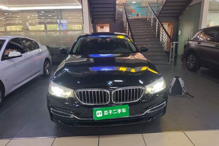 Used BMW 5 Series 2020 525Li Luxury Package Front