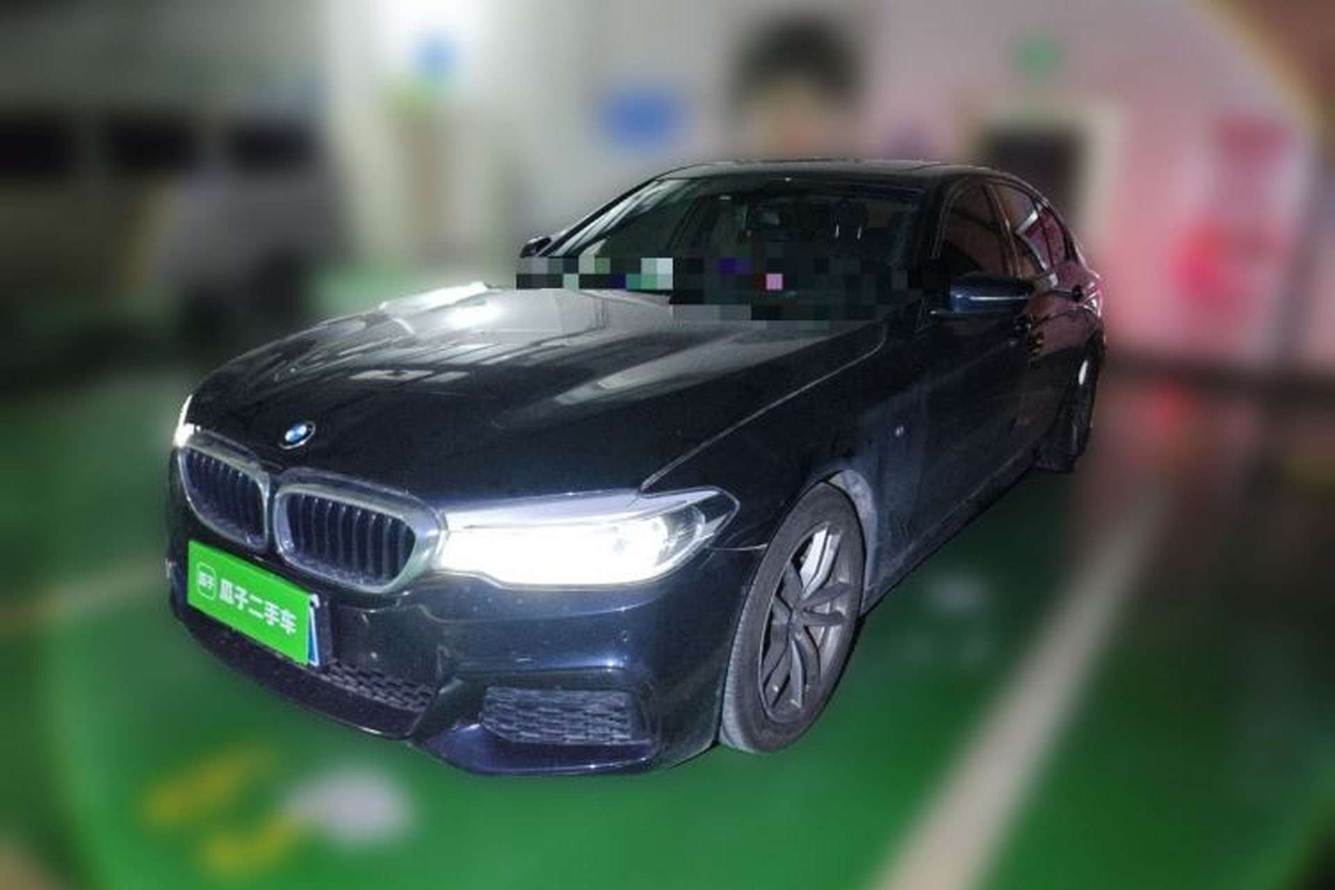Used BMW 5 Series 2020 525i M Sport Package Front Left 45 Deg