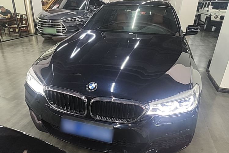 Used BMW 5 Series 2020 530Li Leading Model M Sport Package Front