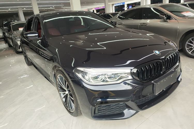 Used BMW 5 Series 2020 530Li Luxury Edition M Sport Package Front Right 45 Deg