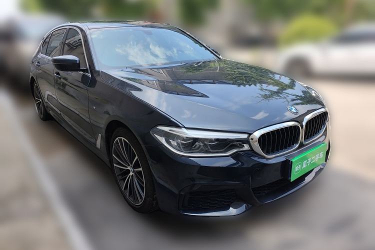Used BMW 5 Series 2020 530Li Leading Model M Sport Package Front Right 45 Deg
