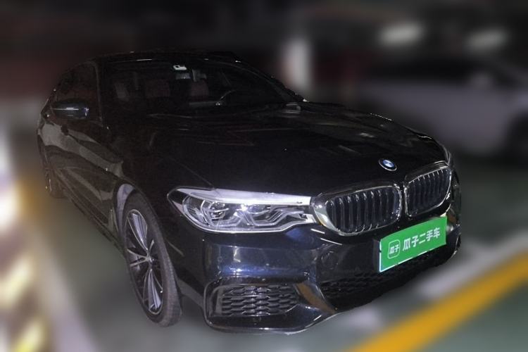 Used BMW 5 Series 2020 530Li Leading Model M Sport Package Front Right 45 Deg