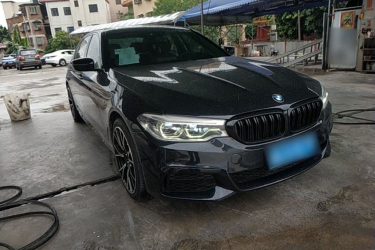 Used BMW 5 Series 2020 530Li Leading Model M Sport Package Front Right 45 Deg