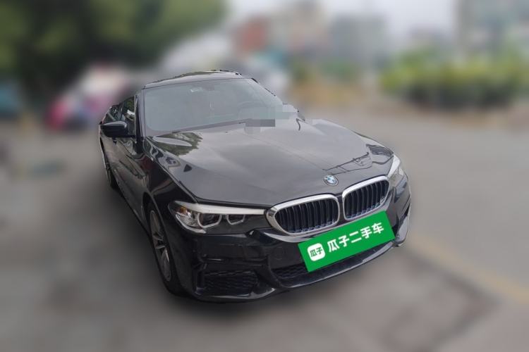 Used BMW 5 Series 2020 525Li M Sport Package Front Right 45 Deg