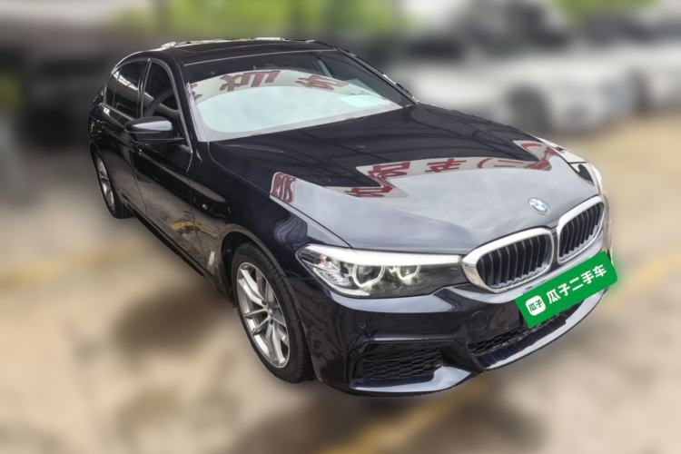 Used BMW 5 Series 2020 525Li M Sport Package Front Right 45 Deg