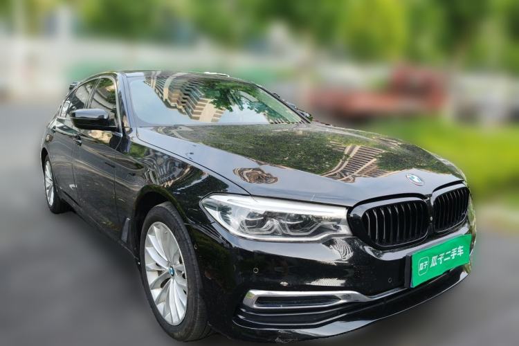 Used BMW 5 Series 2020 530Li Leading Edition Luxury Package Front Right 45 Deg