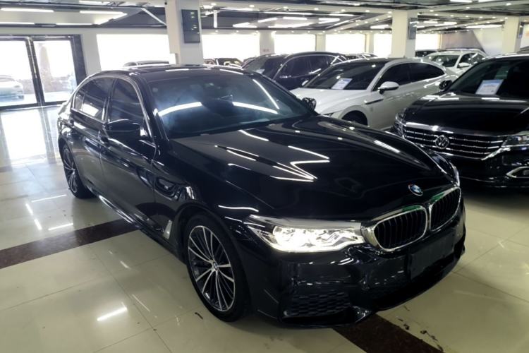 Used BMW 5 Series 2020 530Li Luxury Edition M Sport Package Front Right 45 Deg