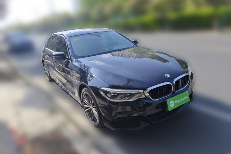 Used BMW 5 Series 2020 530Li Leading Model M Sport Package Front Right 45 Deg