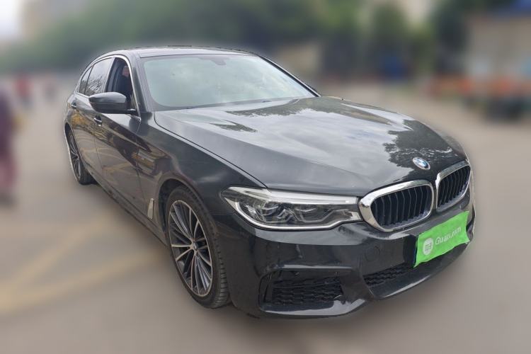 Used BMW 5 Series 2020 530Li Leading Model M Sport Package Front Right 45 Deg