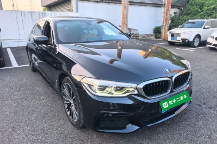 Used BMW 5 Series 2020 530Li Leading Model M Sport Package Front Right 45 Deg