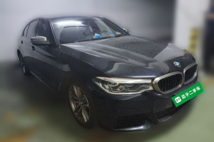 Used BMW 5 Series 2020 525i M Sport Package Front Right 45 Deg