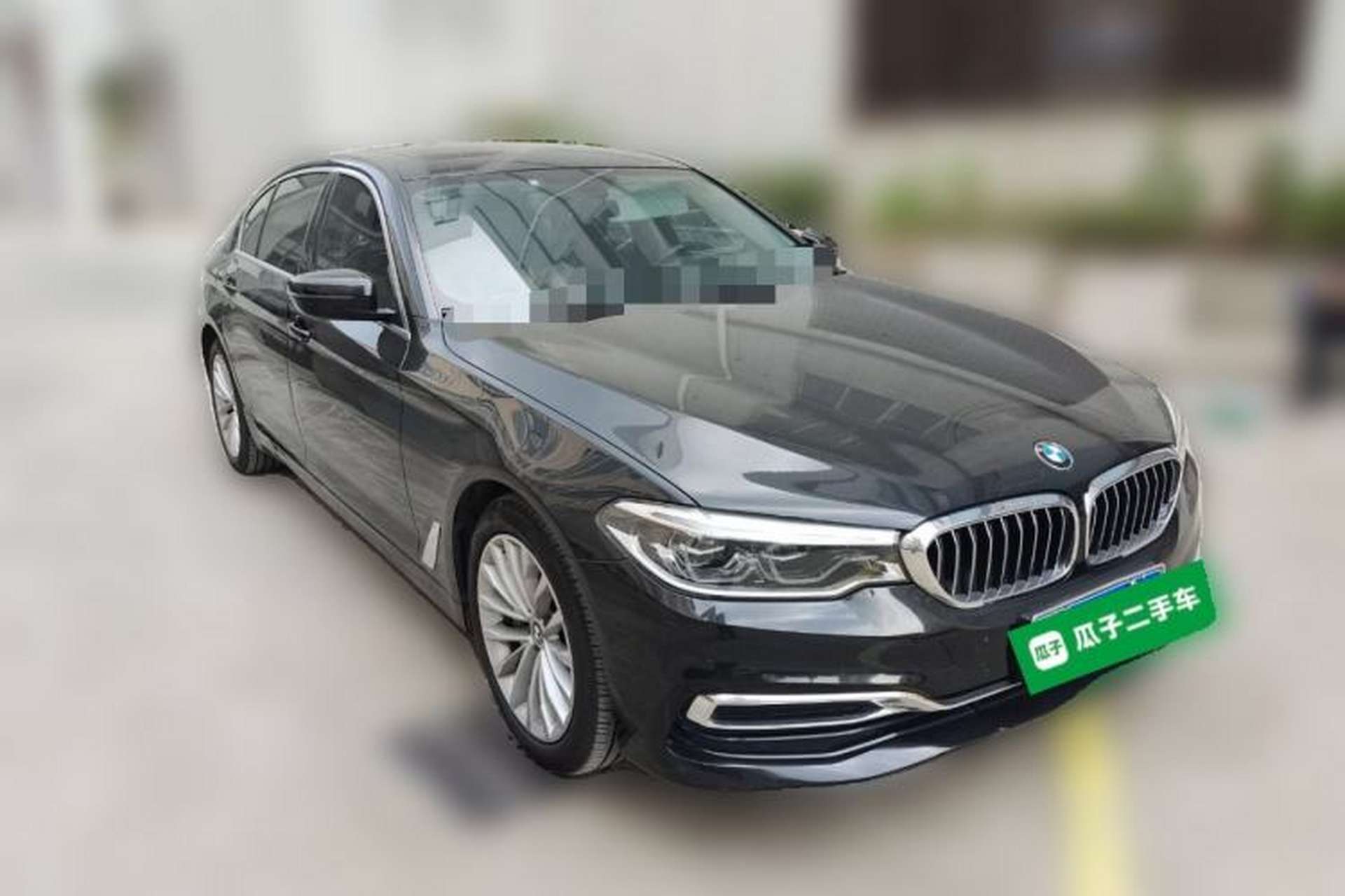 Used BMW 5 Series 2020 530Li Leading Edition Luxury Package Front Right 45 Deg