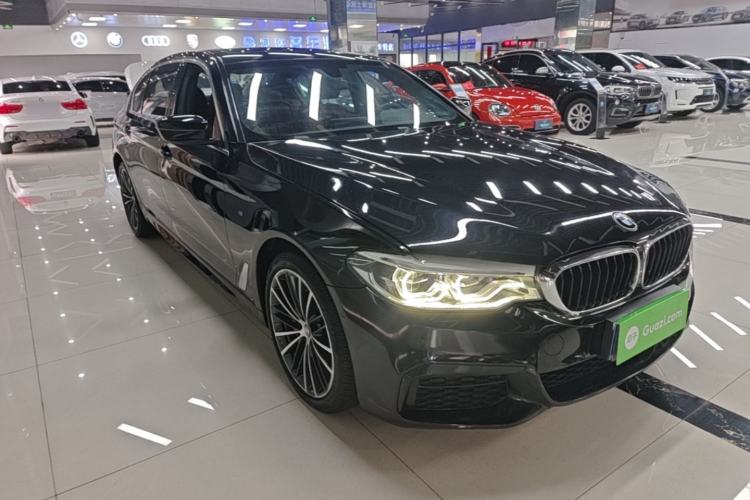 Used BMW 5 Series 2020 530Li Leading Model M Sport Package Front Right 45 Deg