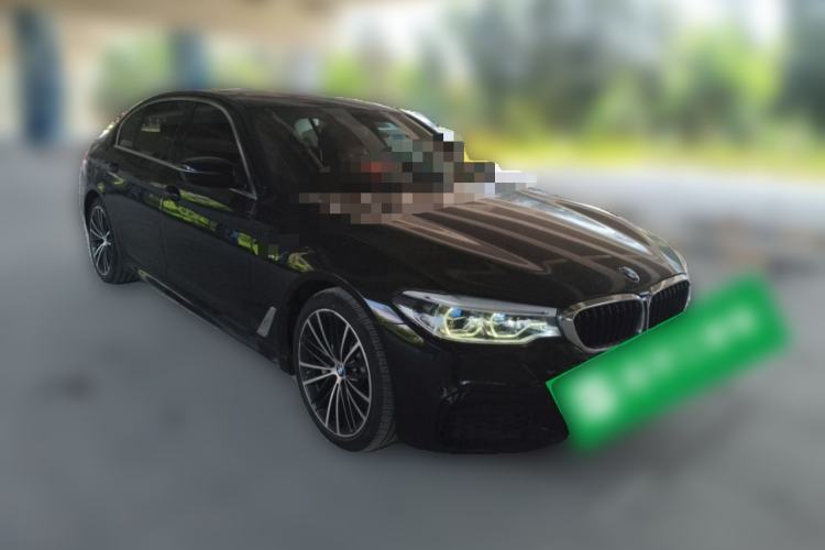 Used BMW 5 Series 2020 530Li Leading Model M Sport Package Front Right 45 Deg