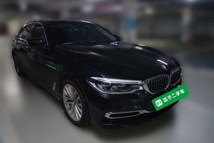Used BMW 5 Series 2020 530Li Leading Edition Luxury Package Front Right 45 Deg