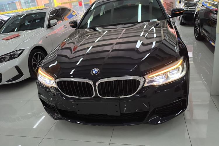 Used BMW 5 Series 2020 530Li Leading Model M Sport Package Front