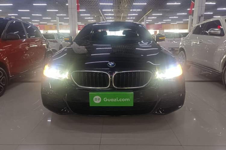 Used BMW 5 Series 2020 525Li M Sport Package Front