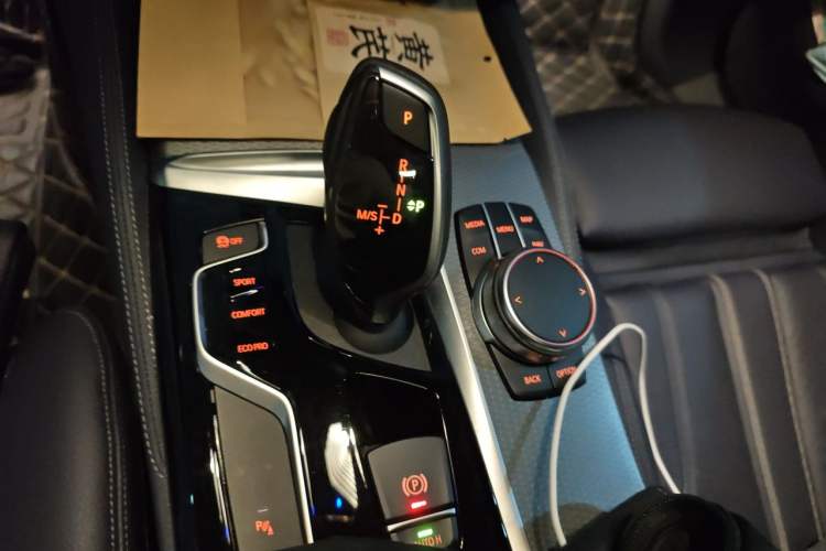 Used BMW 5 Series 2020 525i M Sport Package Gear Lever